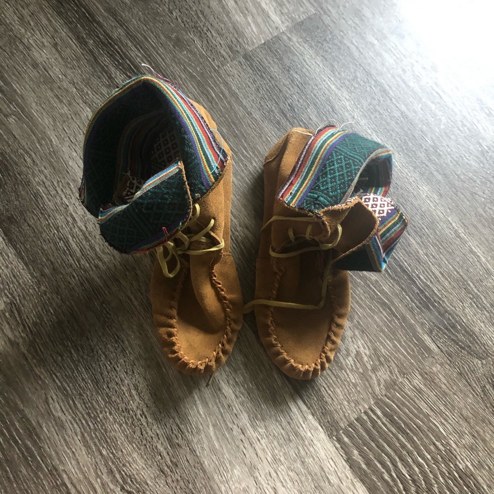 Steve Madden moccasin style booties